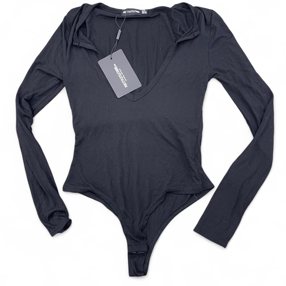 Pretty little thing black jersey v neck long sleeve thong bodysuit size 4
